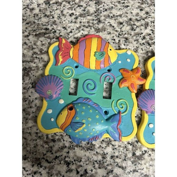 Borders Unlimited By JC Penny Double Switch Plate Cover Tropical Design - Picture 2 of 3